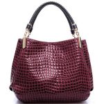 Bag in Shiny Faux Leather