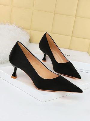 Women Wineglass Heel Shallow Pumps